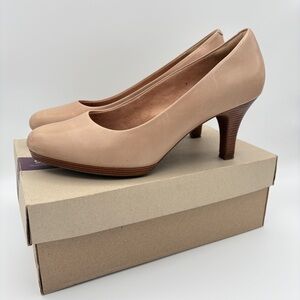Clarks Artisan Tempt Appeal Pumps – Nude – Size 9W